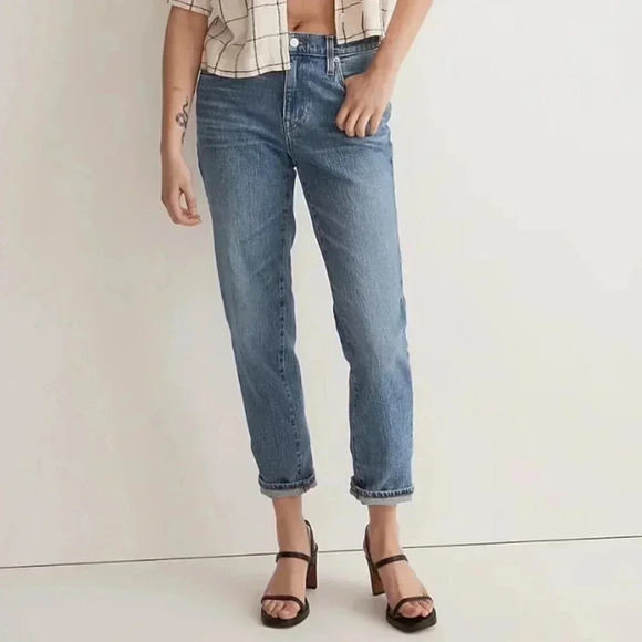 Madewell Denim - Madewell the Slim Boyjean Medium Wash Size 26